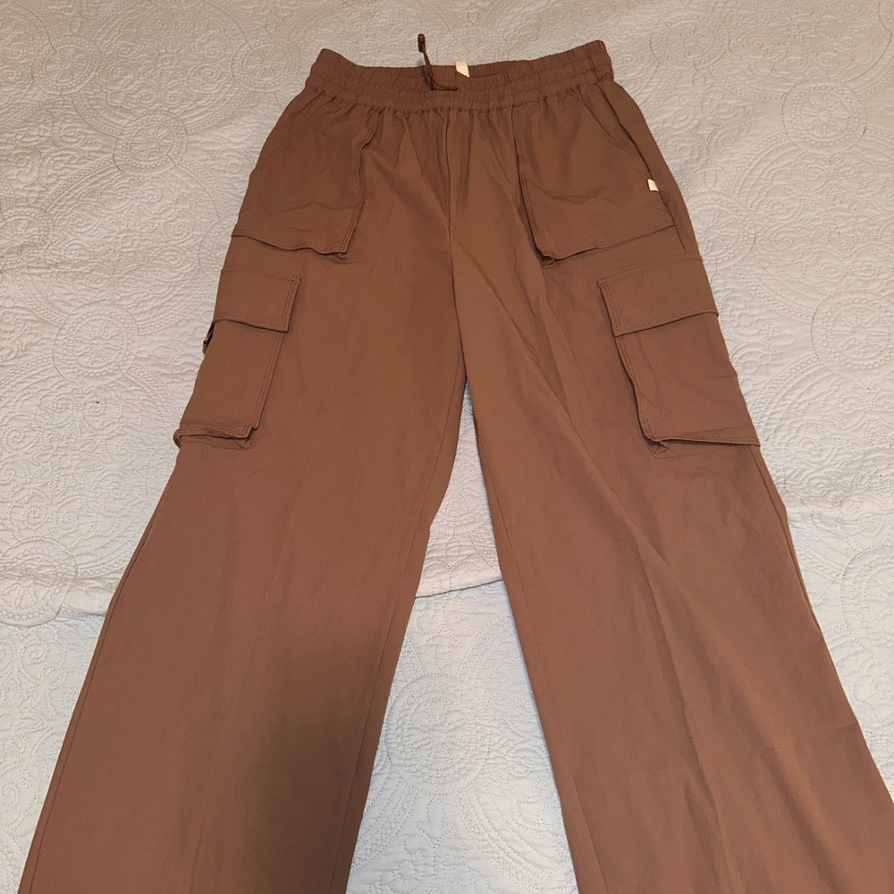 Fabletics Brown Cargo Pants